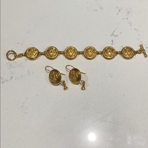 Gold plated military coin drop earrings & bracelet